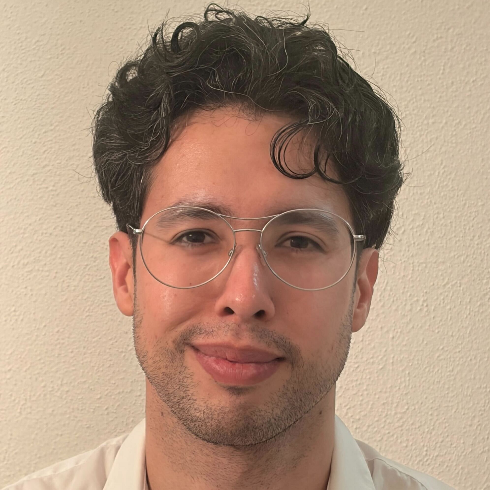 Professional Headshot of Noe Cantu Professional Headshot of Noe Cantu